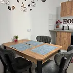 Timelessroom24 Einzelzimmer & Doppelzimmer Bis Zu 15p