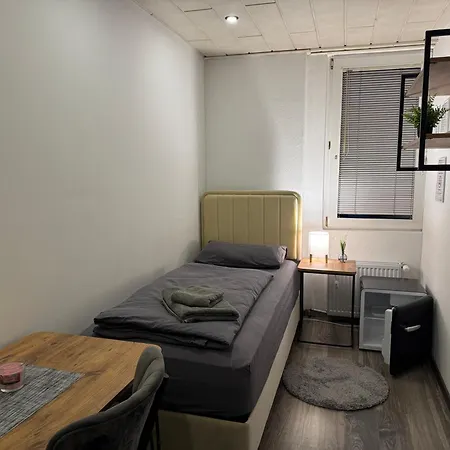 Timelessroom24 Einzelzimmer & Doppelzimmer Bis Zu 15p Appartement *