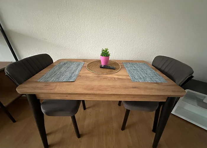 Appartement Timelessroom24 Einzelzimmer & Doppelzimmer Bis Zu 15p *